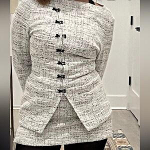 Chic White and Black Textured Dress